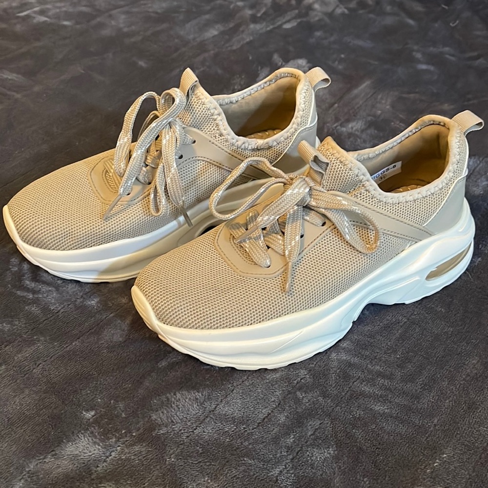 Top Moda walking shoes